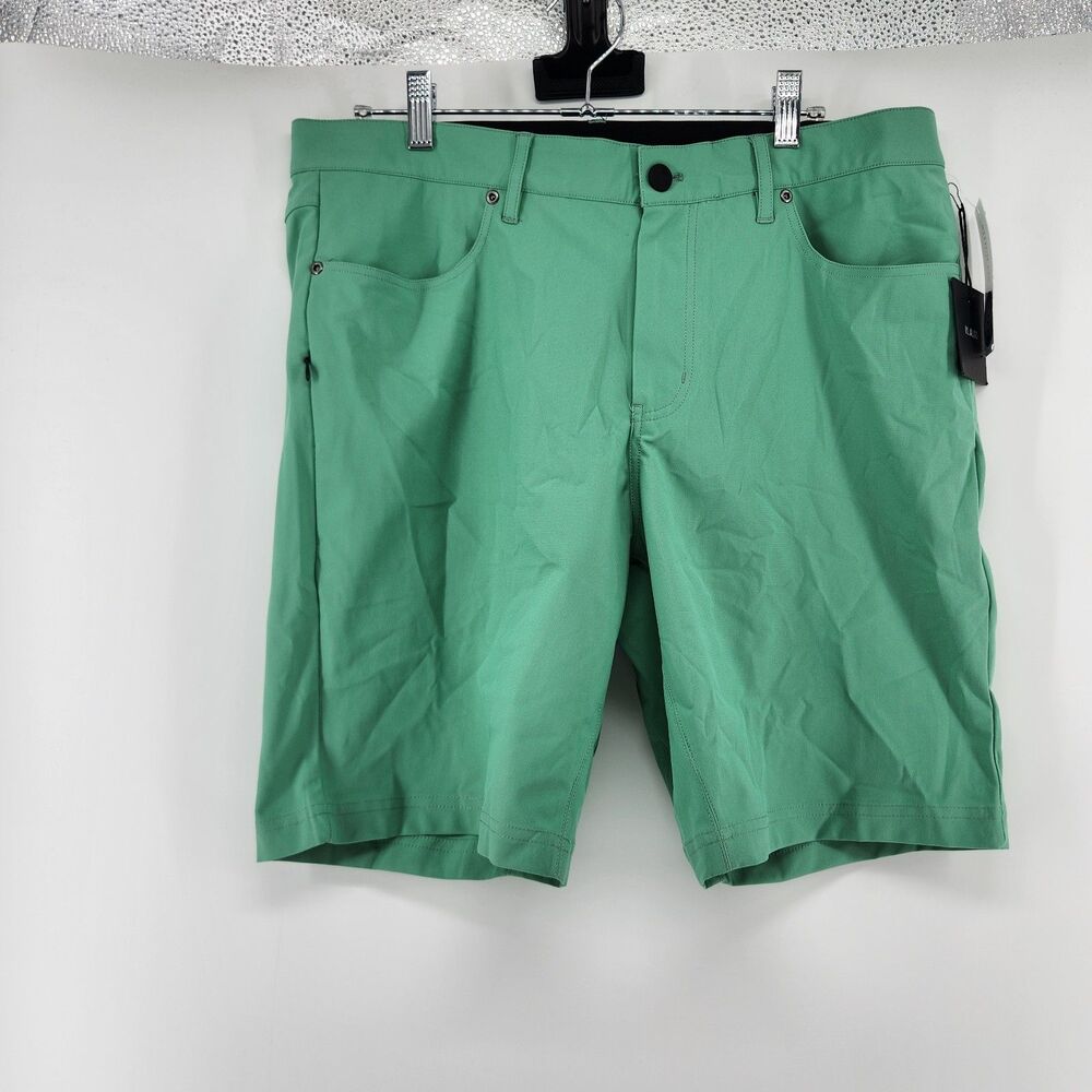 01 Algo Men's Green Size 34 Warptech 9" Inseam Commuter Shorts 2.0 NWT